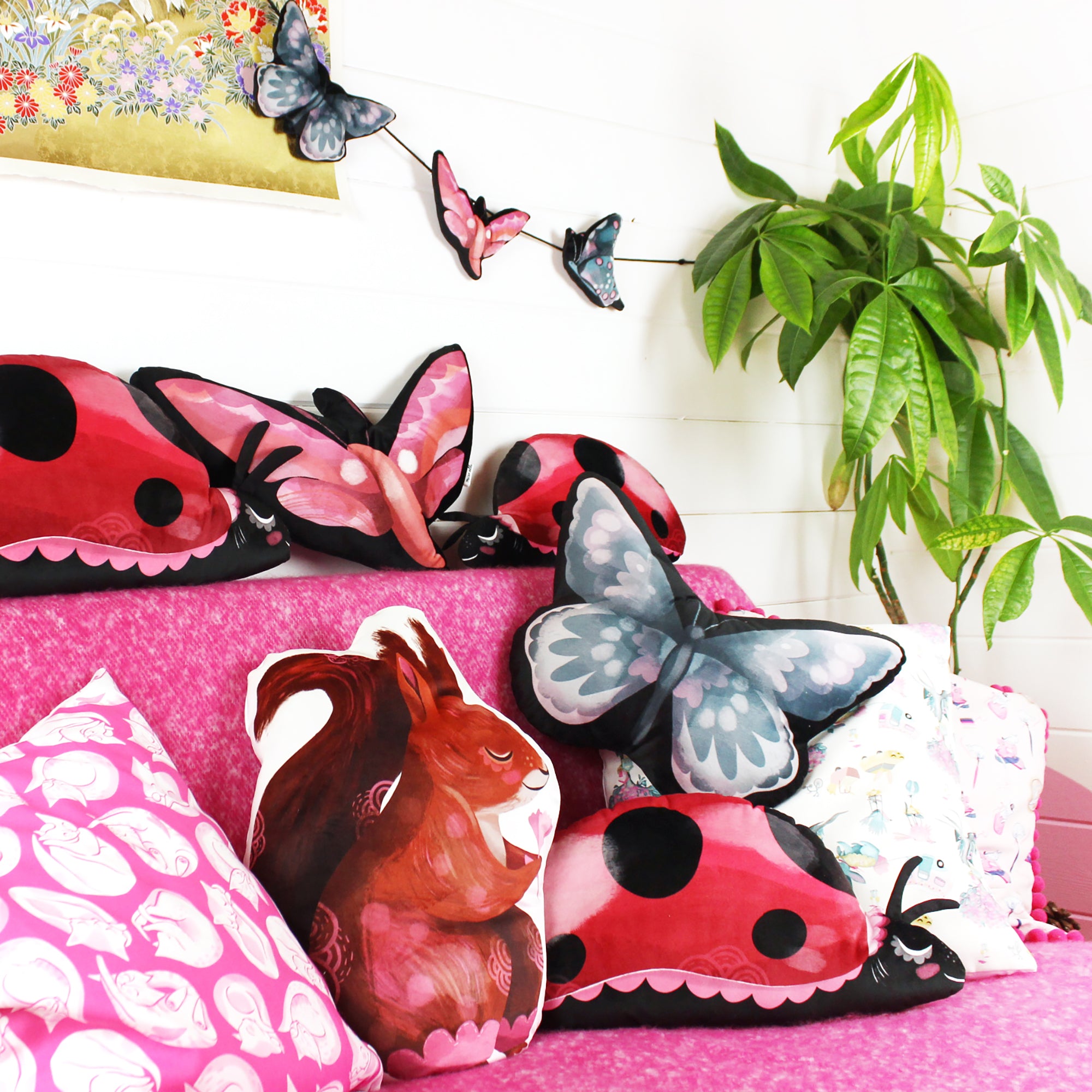 DIY sewing KIT - Red Squirrel Cushion - END OF LINE SALE