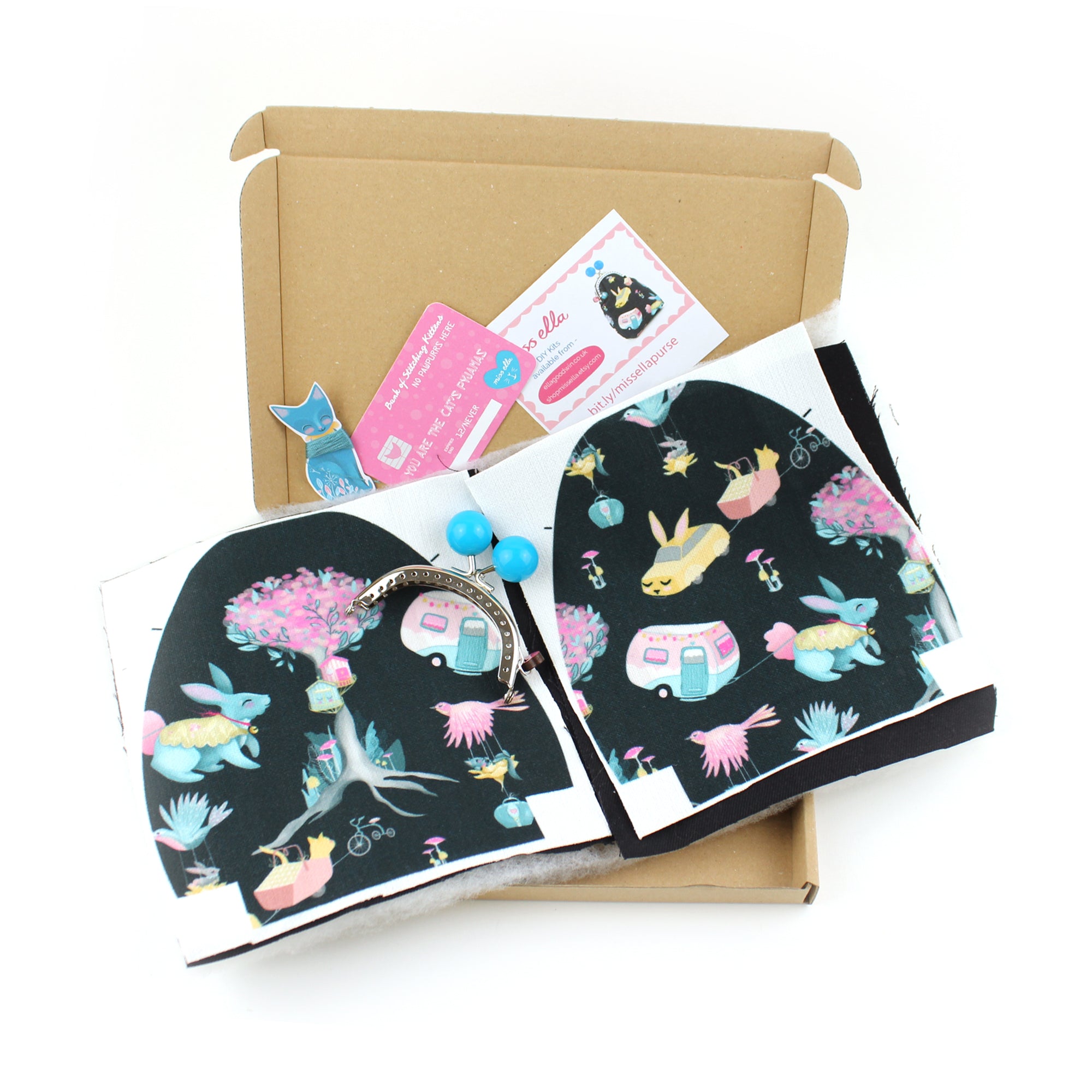 DIY KIT - Bunnyville Biscuit Bobble Purse