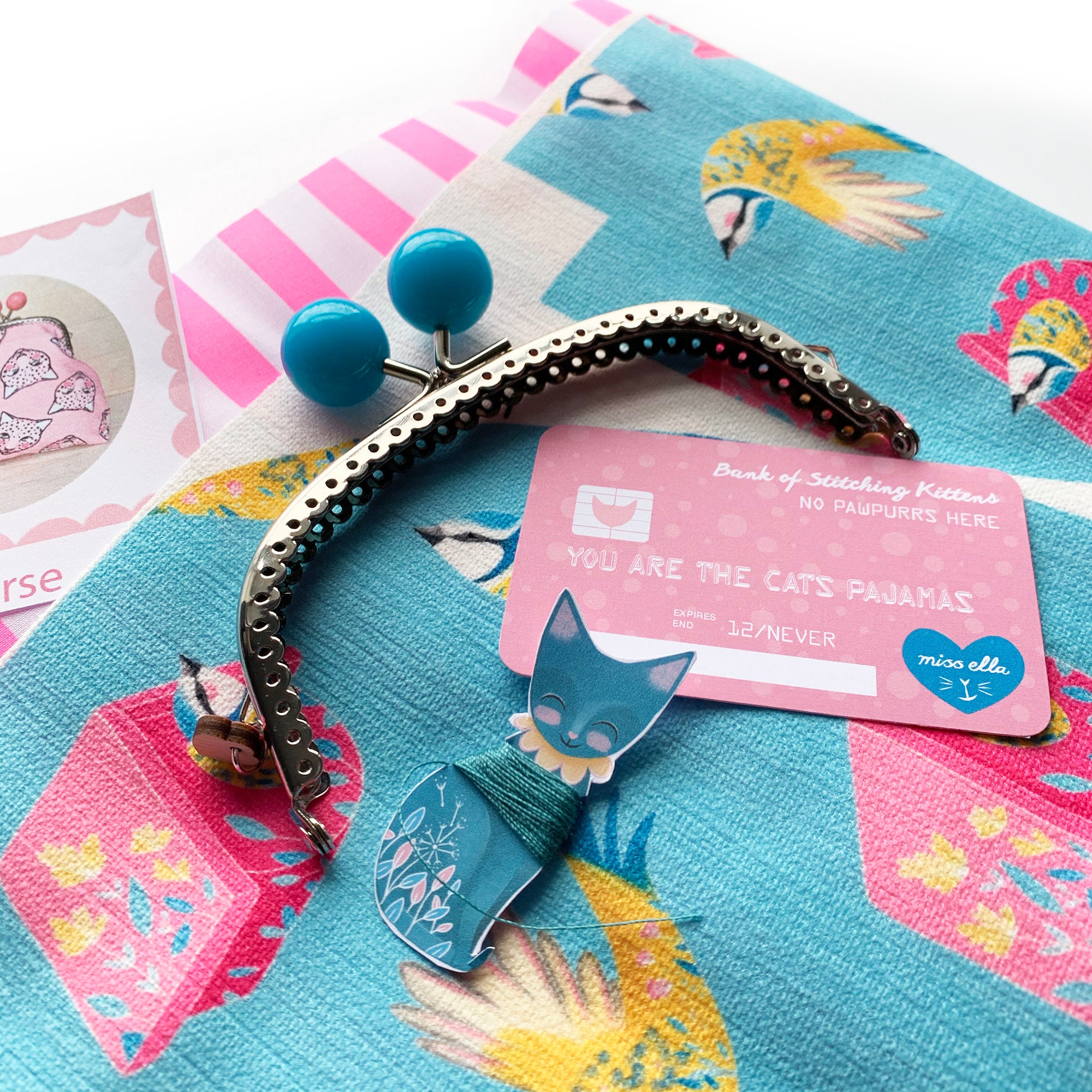 DIY Kit - Blue Tit Jumbo Bobble Purse