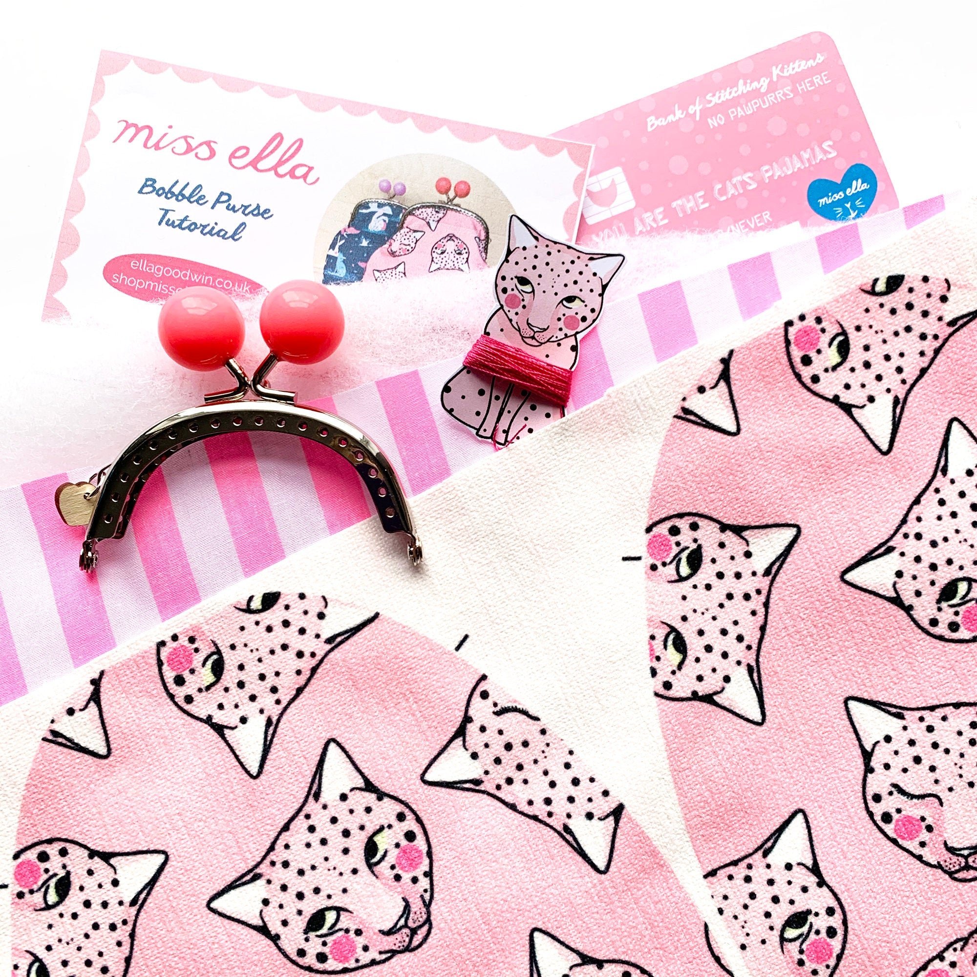 DIY KIT - Pink Leopard Bobble Purse