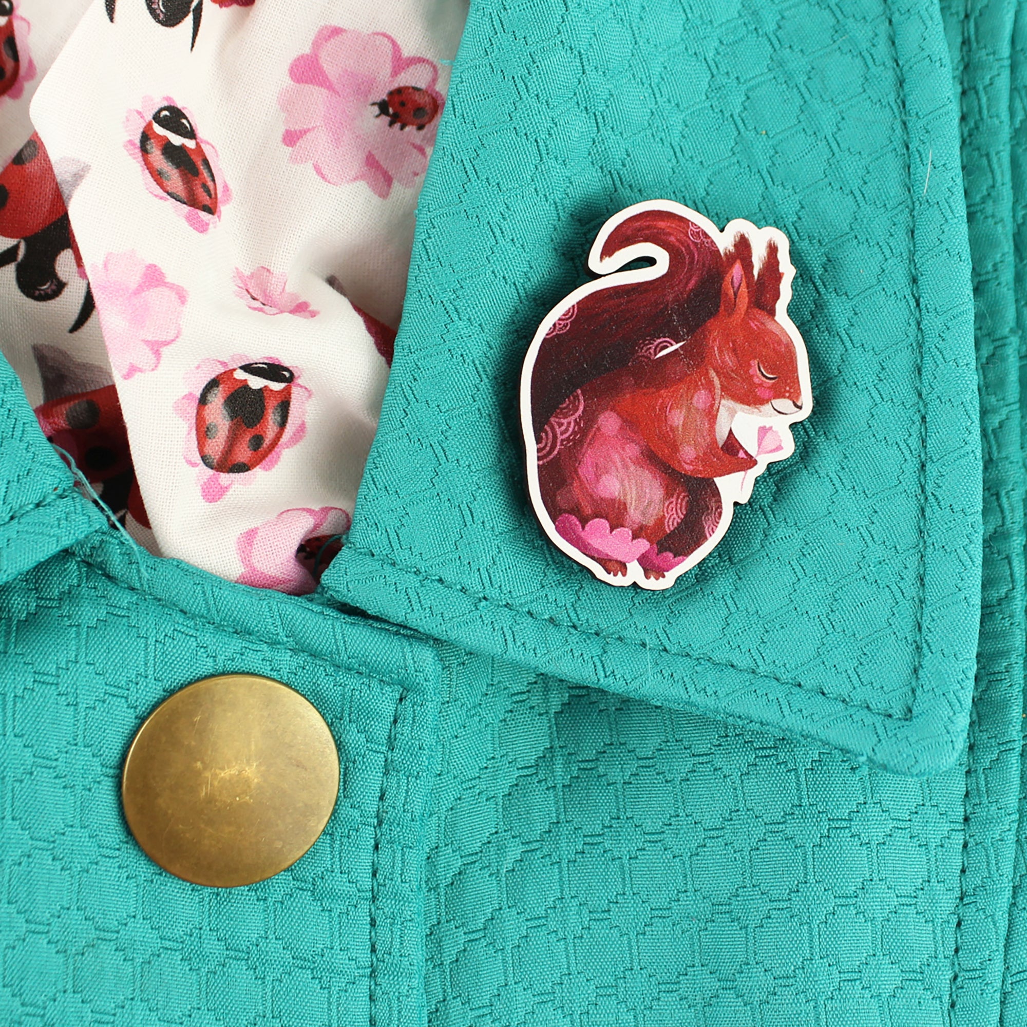 Red Squirrel Brooch - wooden pin