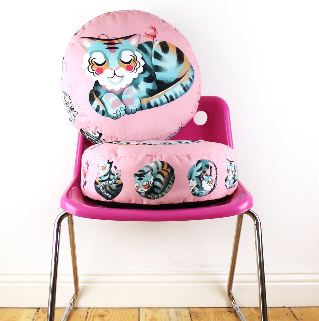 DIY KIT - Pink Sleeping Tiger cushion